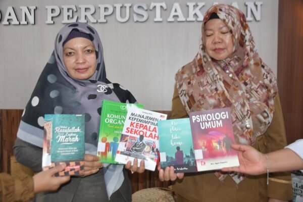 Desember 2023, Perpustakaan Daerah (Perpusda) memiliki koleksi buku mencapai 70.000 eksemplar