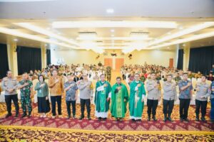 Kapolda Sumatera Selatan Irjen Rachmad Wibowo Sik menggelar acara doa bersama doa bersama umat Nasrani TNI-POLRI Polda Sumsel pada Jumat (19/1/2024) di lantai 7 gedung utama Mapolda.