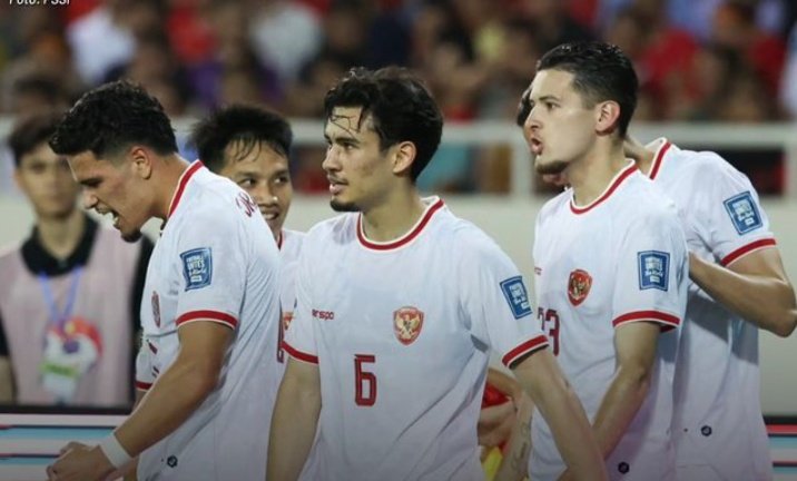 Pemain Timnas Indonesia merayakan gol kegawang Vietnam