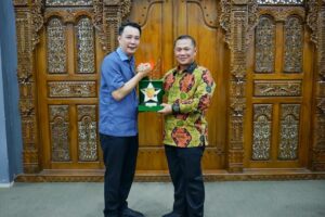 WhatsApp Image 2025-11-01 at 10.44.34 (1)