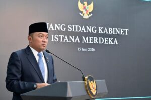 Ratusan-Ribu-Masyarakat-Berpartisipasi-dalam-22War22-Undangan-Upacara-HUT-ke-81-Kemerdekaan-RI